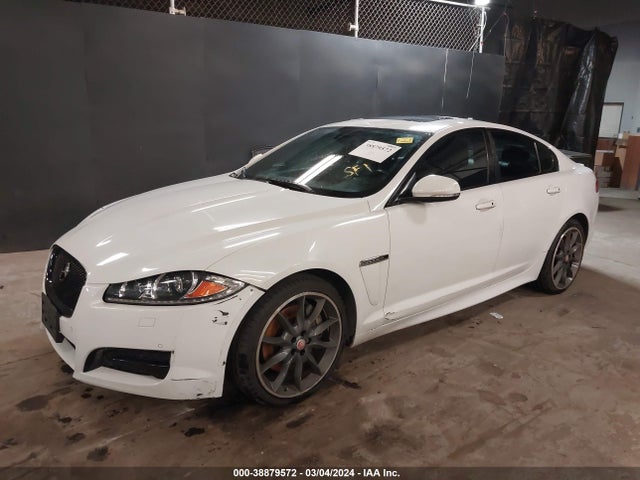 2015 JAGUAR XF SAJWJ0FF8F8U76642 Photo 1