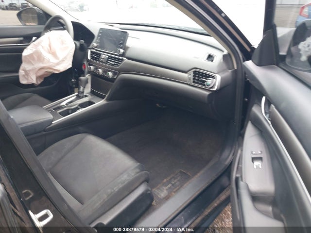 Honda ACCORD LX 2018 1HGCV1F14JA008331 Image 5