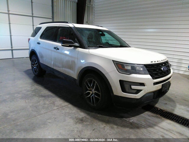 2016 1FM5K8GT5GGA95876 main image