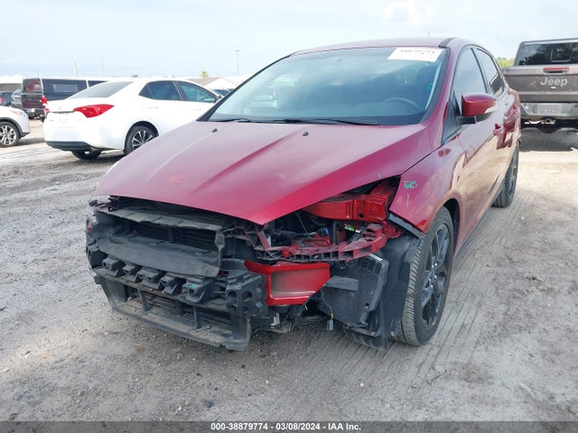 Ford FOCUS SE 2016 1FADP3F23GL379596 Image 13