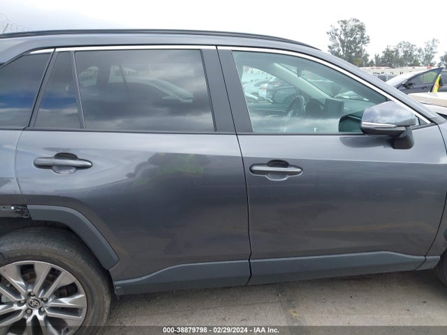 Toyota Rav4 Xle Premium 2022 2T3C1RFVXNC182778 Image 13
