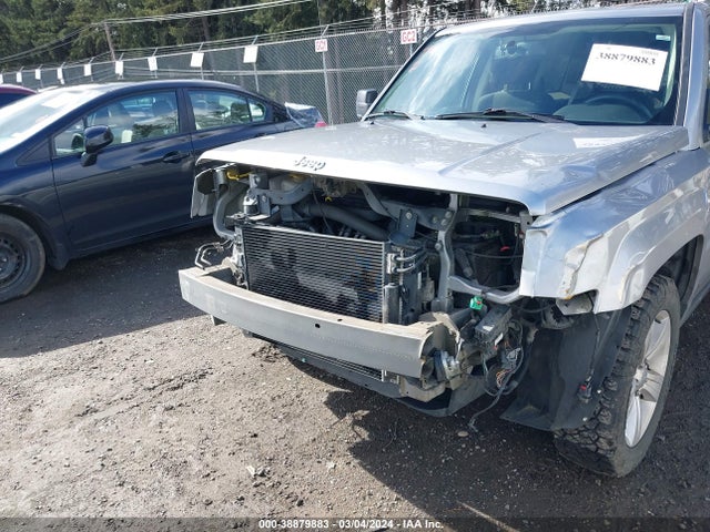1C4NJRFB6HD122317 Jeep Patriot Latitude 4x4