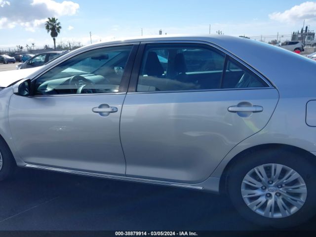 4T4BF1FK3ER412727 Toyota CAMRY LE