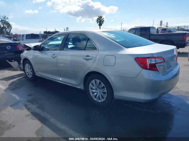 4T4BF1FK3ER412727 Toyota CAMRY LE