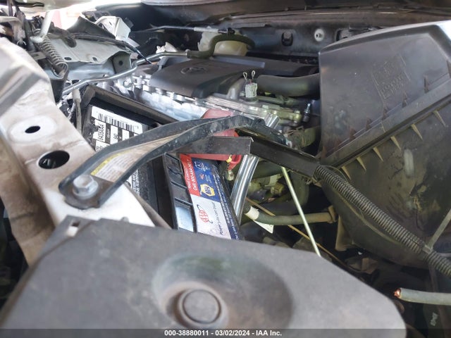 Toyota Rav4 Xle 2018 JTMRFREV6JD236144 Image 10