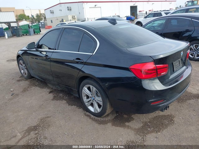 BMW 330I 2017 WBA8B9G38HNU53439 Image 3