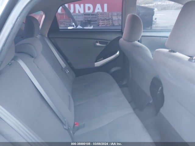 Toyota Prius Two 2015 JTDKN3DU9F0425668 Image 8