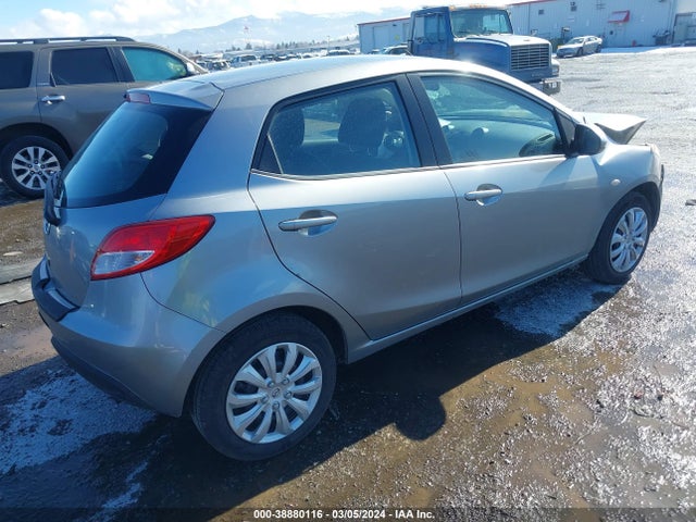 Mazda Mazda2 Sport 2014 JM1DE1KZ2E0187785 Image 4
