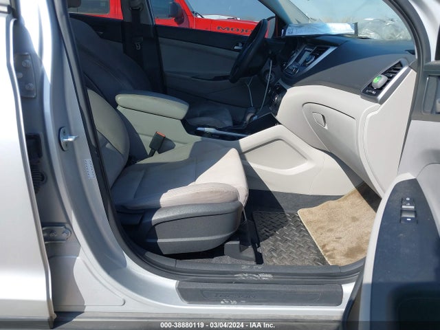 Hyundai TUCSON SE 2016 KM8J33A49GU122711 Image 5