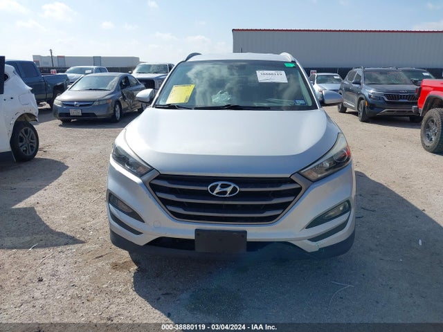 Hyundai TUCSON SE 2016 KM8J33A49GU122711 Image 6