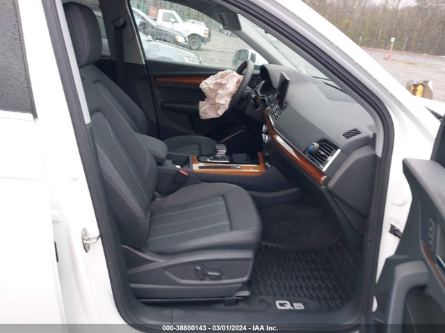 WA1ABAFY3P2127724 Audi Q5 Premium 40 Tfsi Quattro S Tronic