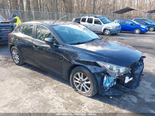 Mazda Mazda3 I Touring 2015 JM1BM1L75F1246069 Image 1