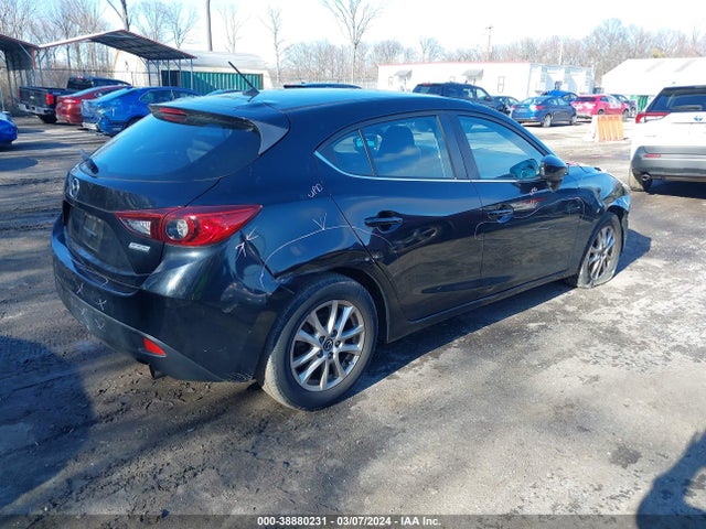 Mazda Mazda3 I Touring 2015 JM1BM1L75F1246069 Image 4