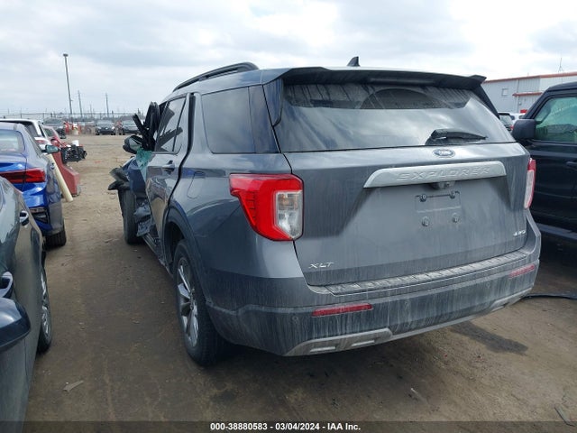 Ford EXPLORER XLT 2022 1FMSK8DH9NGA70057 Image 3