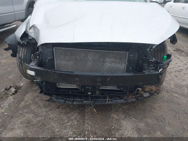 Hyundai Elantra Limited 2019 5NPD84LF1KH419949 Image 17