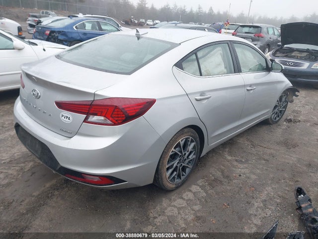 Hyundai Elantra Limited 2019 5NPD84LF1KH419949 Image 4