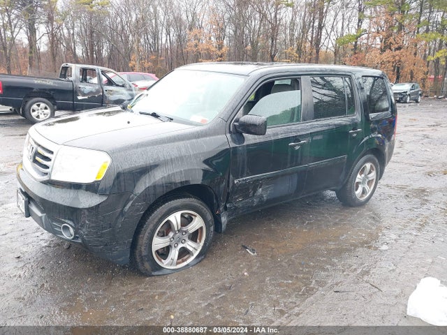 Honda PILOT SE 2015 5FNYF4H31FB018850 Image 2