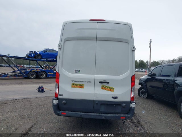 Ford Transit-350 2017 1FTBW3XM0HKA51483 Image 17