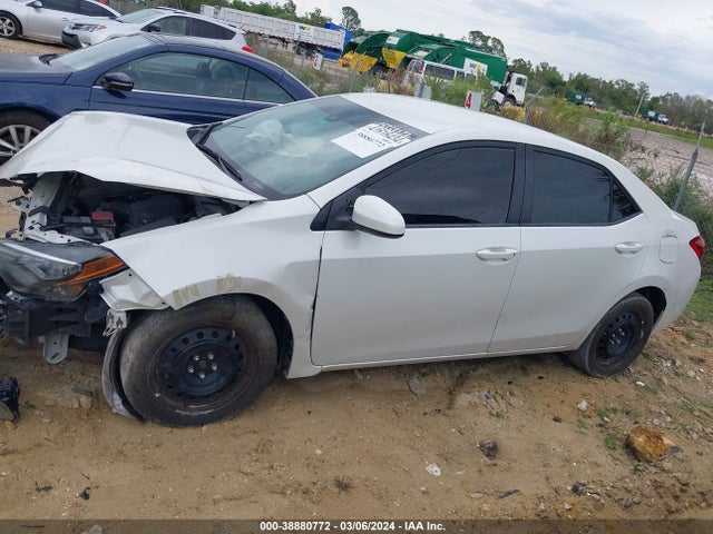 Toyota COROLLA LE 2019 5YFBURHE7KP857460 Image 14