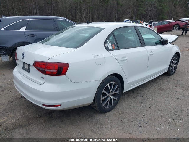 3VWD67AJ6GM290975 Volkswagen Jetta 1.4t Se