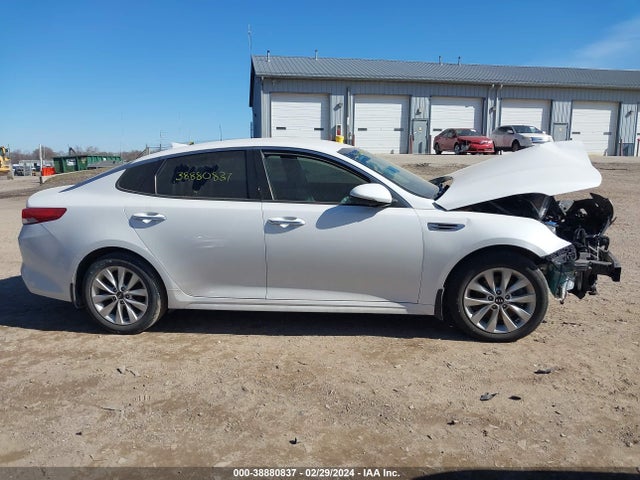 KIA OPTIMA EX 2018 5XXGU4L35JG186151 Image 13