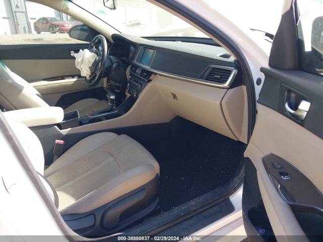 KIA OPTIMA EX 2018 5XXGU4L35JG186151 Image 5