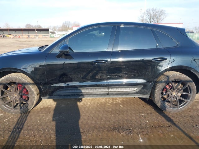 Porsche MACAN S 2022 WP1AG2A50NLB20200 Image 14