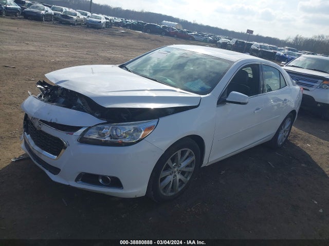 Chevrolet MALIBU 2LT 2015 1G11D5SLXFU150222 Image 2