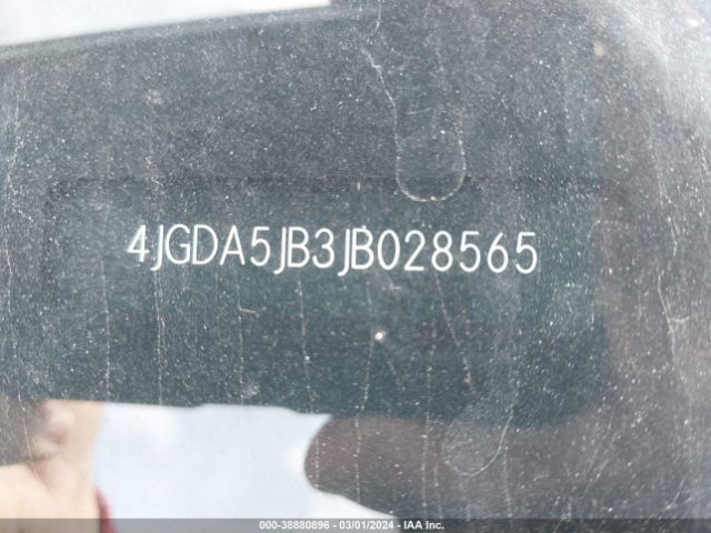4JGDA5JB3JB028565 Mercedes-Benz GLE 350