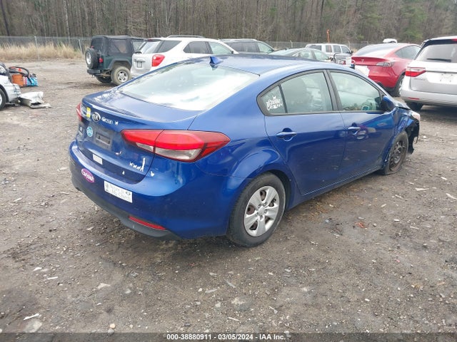 KIA FORTE LX 2017 3KPFK4A7XHE158890 Image 4