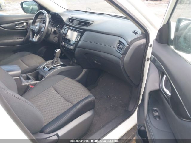 5N1AT2MV0HC884167 Nissan ROGUE SV