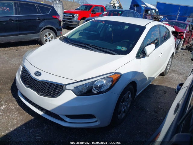 KIA FORTE LX 2014 KNAFK4A60E5067719 Image 2
