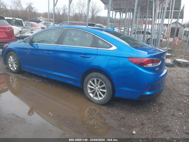 Hyundai SONATA SE 2018 5NPE24AFXJH621602 Image 3