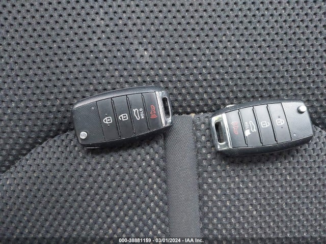 KIA Optima Lx 2019 5XXGT4L31KG334316 Image 11