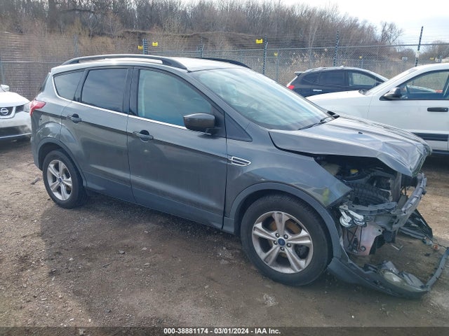 2015 1FMCU0GX4FUA94465 main image