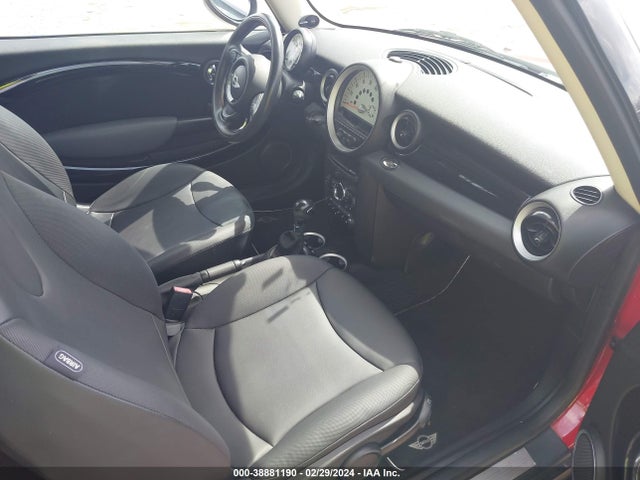 2012 MINI COOPER WMWSU3C50CT254880 Photo 4