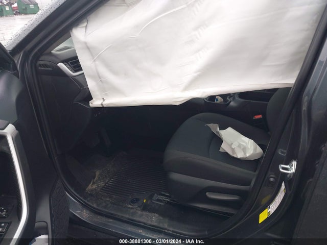 Toyota RAV4 LE 2022 2T3H1RFV3NW220226 Image 5
