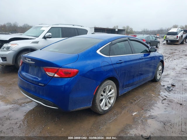 Chrysler 200 Limited 2015 1C3CCCABXFN553034 Image 4