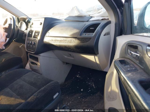 2C4RDGBG3ER292027 Dodge Grand Caravan Se
