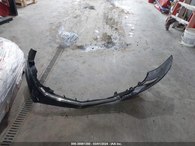 Chevrolet EQUINOX LT 2018 2GNAXSEVXJ6316909 Image 12