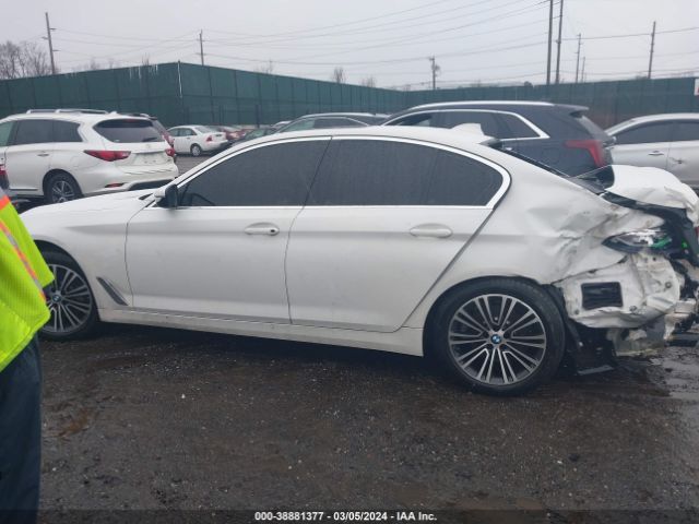 WBAJA7C5XKG912613 BMW 530i Xdrive