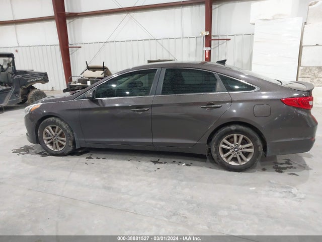 Hyundai SONATA SE 2015 5NPE24AF7FH207488 Image 14