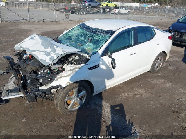 KIA Optima Lx 2015 KNAGM4A78F5646966 Image 2