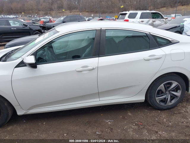 Honda Civic Lx 2019 2HGFC2F61KH585423 Image 14