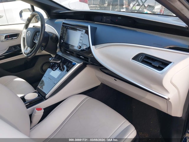 Toyota Mirai 2018 JTDBVRBD7JA004525 Image 18