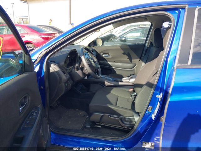 3CZRU5H37JM702834 Honda HR-V LX