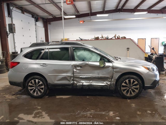 Subaru Outback 2.5i Limited 2015 4S4BSAJC6F3325367 Image 13