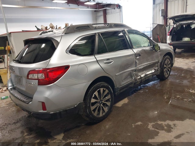 Subaru Outback 2.5i Limited 2015 4S4BSAJC6F3325367 Image 4