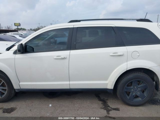 3C4PDCBB0KT719256 Dodge JOURNEY SE