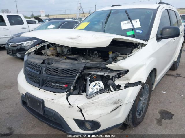3C4PDCBB0KT719256 Dodge JOURNEY SE